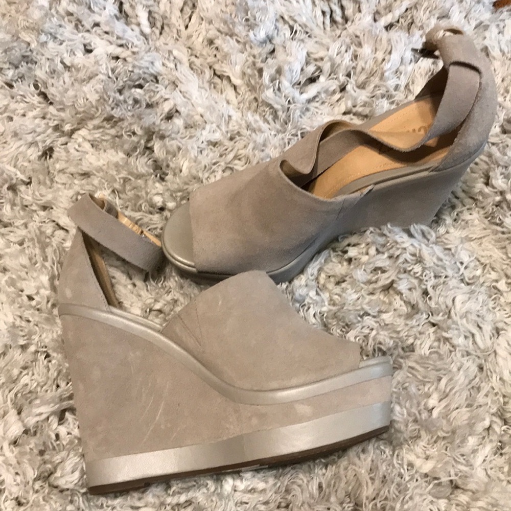 Platform suede sandals